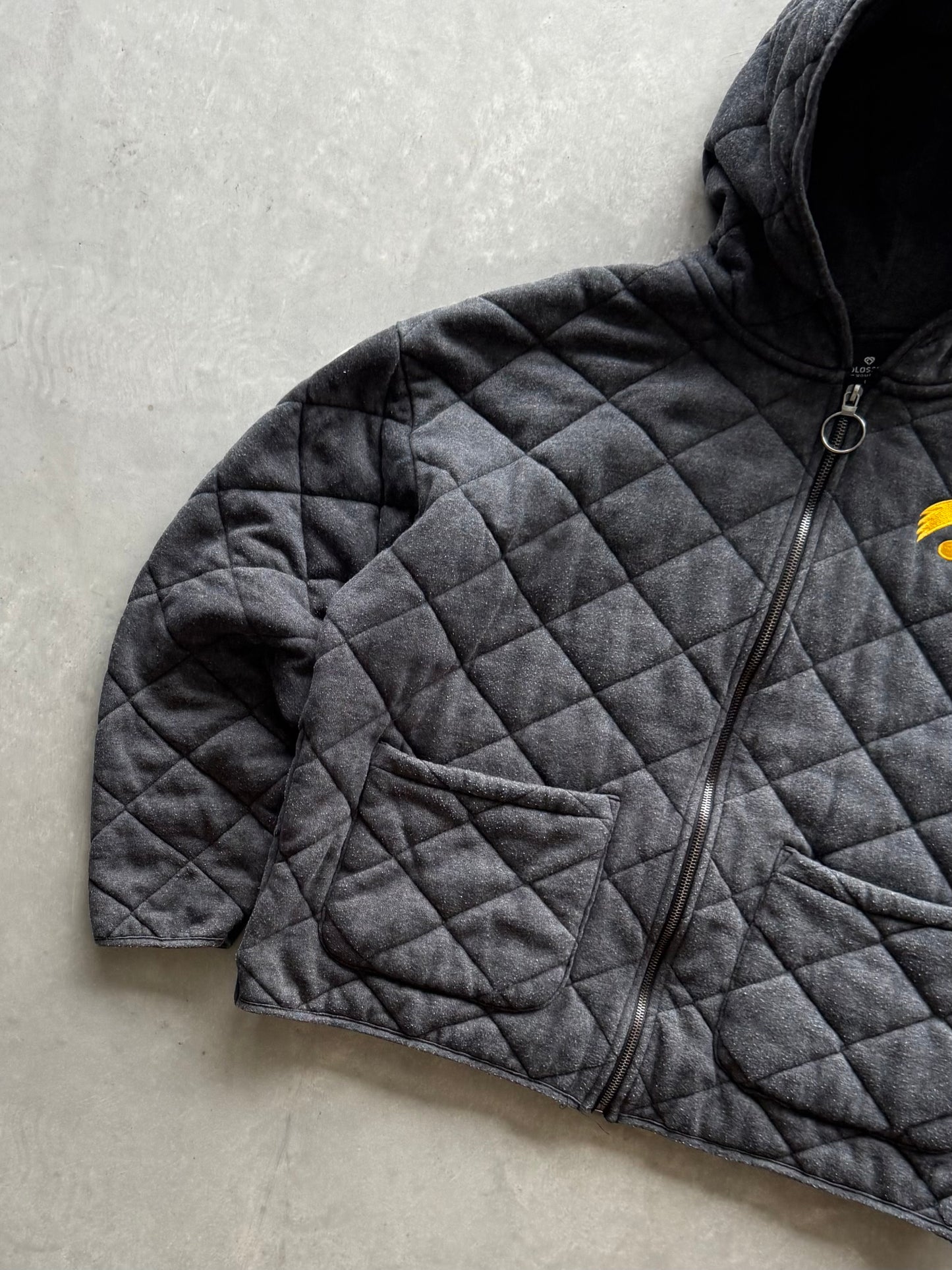 Iowa Hawkeyes Quilted Jacket - L