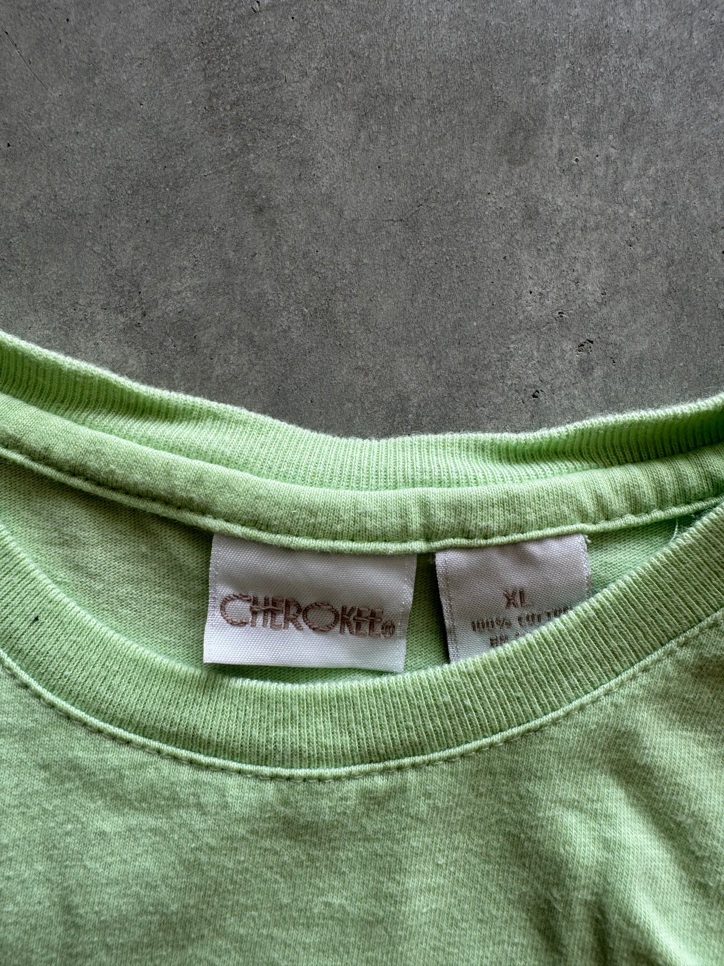 Vintage Women’s Cherokee Basic Tee - XL