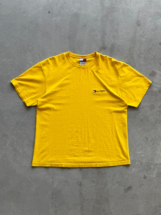 Vintage Tommy Hilfiger Tee - M