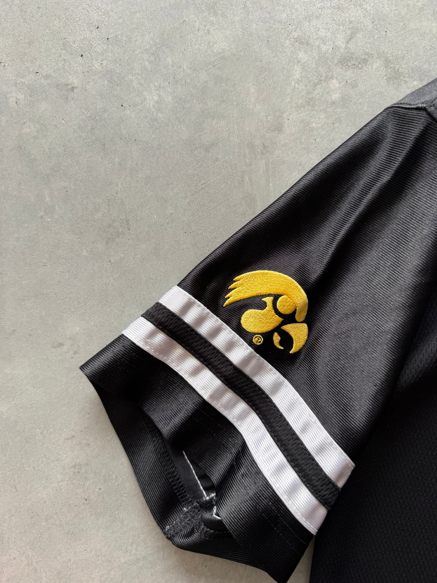 Vintage Iowa Hawkeyes Women’s Jersey - M