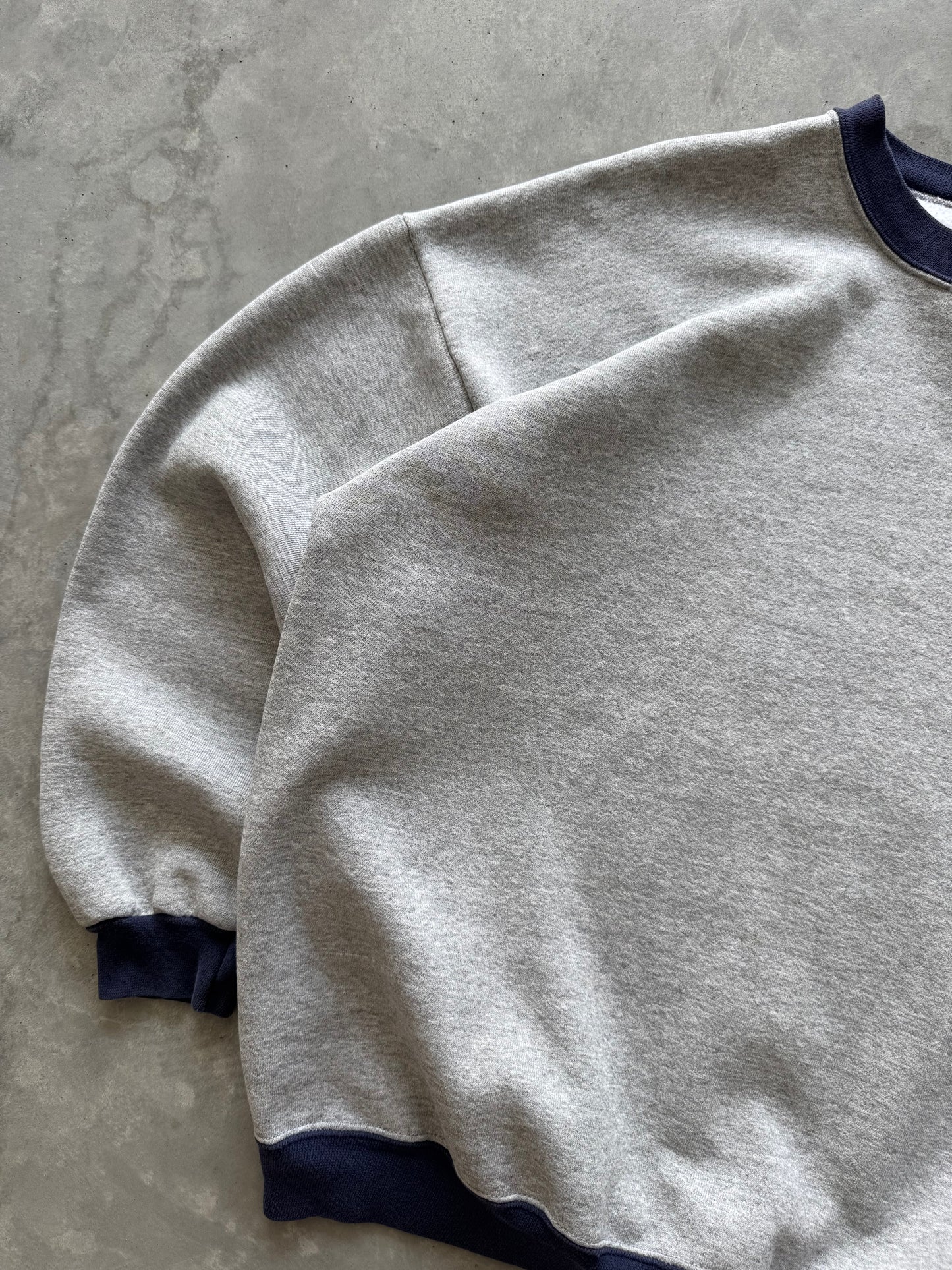 Vintage 90s Heavyweight Sweatshirt - XXL
