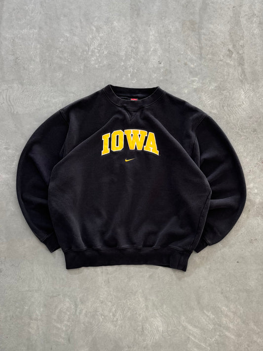 Vintage 90s Nike Iowa Hawkeyes Sweatshirt - M