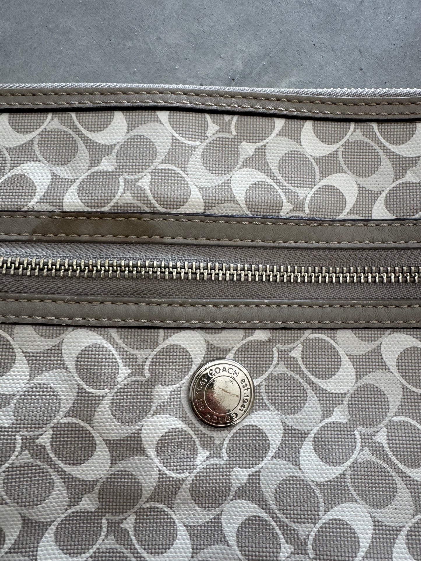 Vintage Coach Signature Crossbody