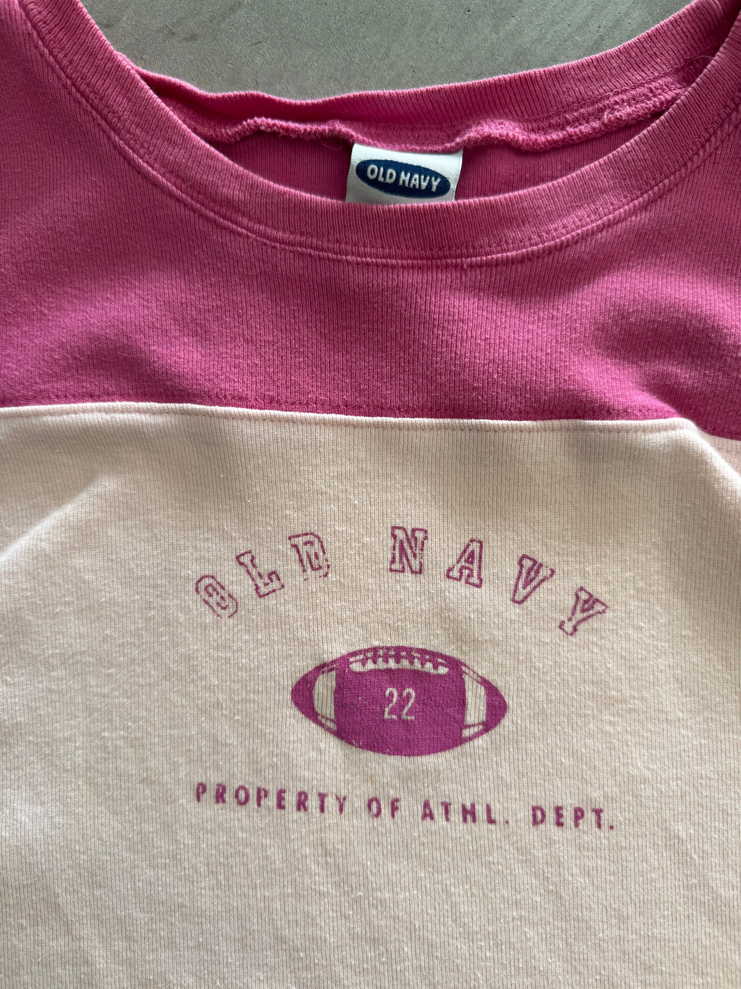 Vintage Old Navy Athletics Women’s Tee - L
