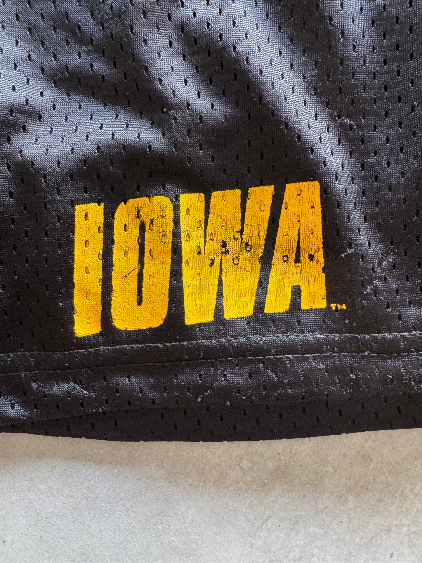 Vintage Iowa Hawkeyes Shorts - XL