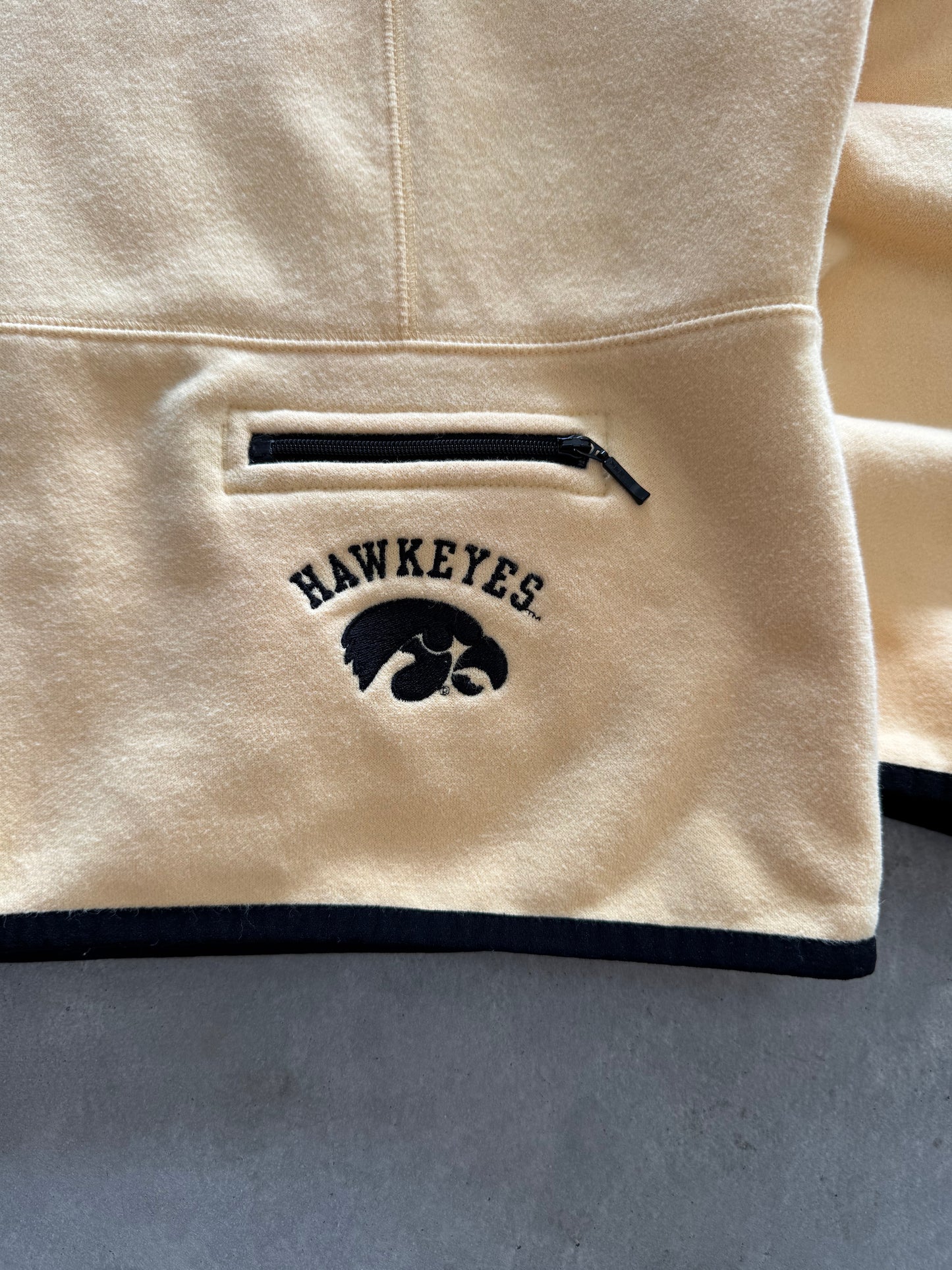Vintage Iowa Hawkeyes Women’s Zip Up - XL