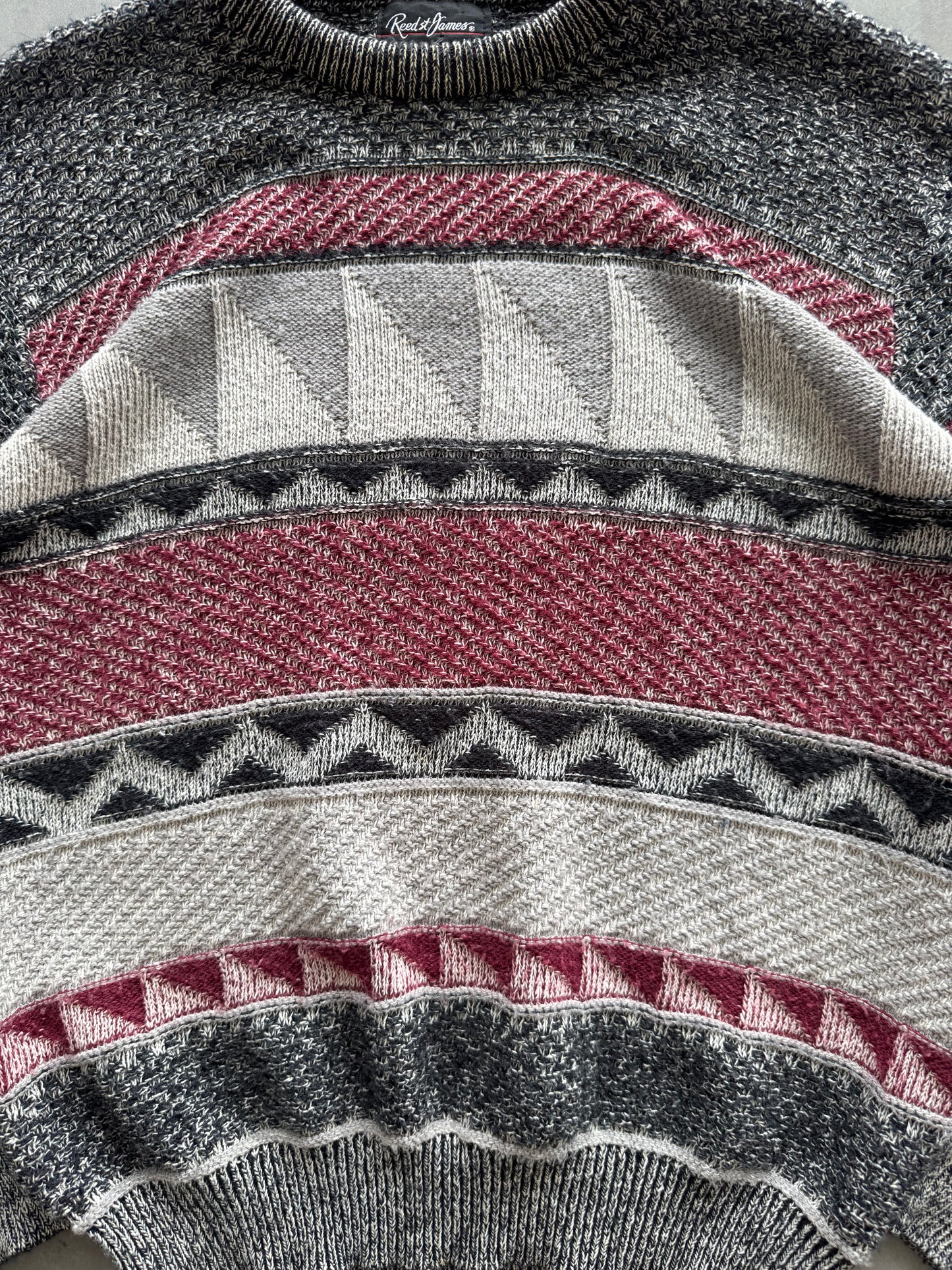 Vintage Sweater - L