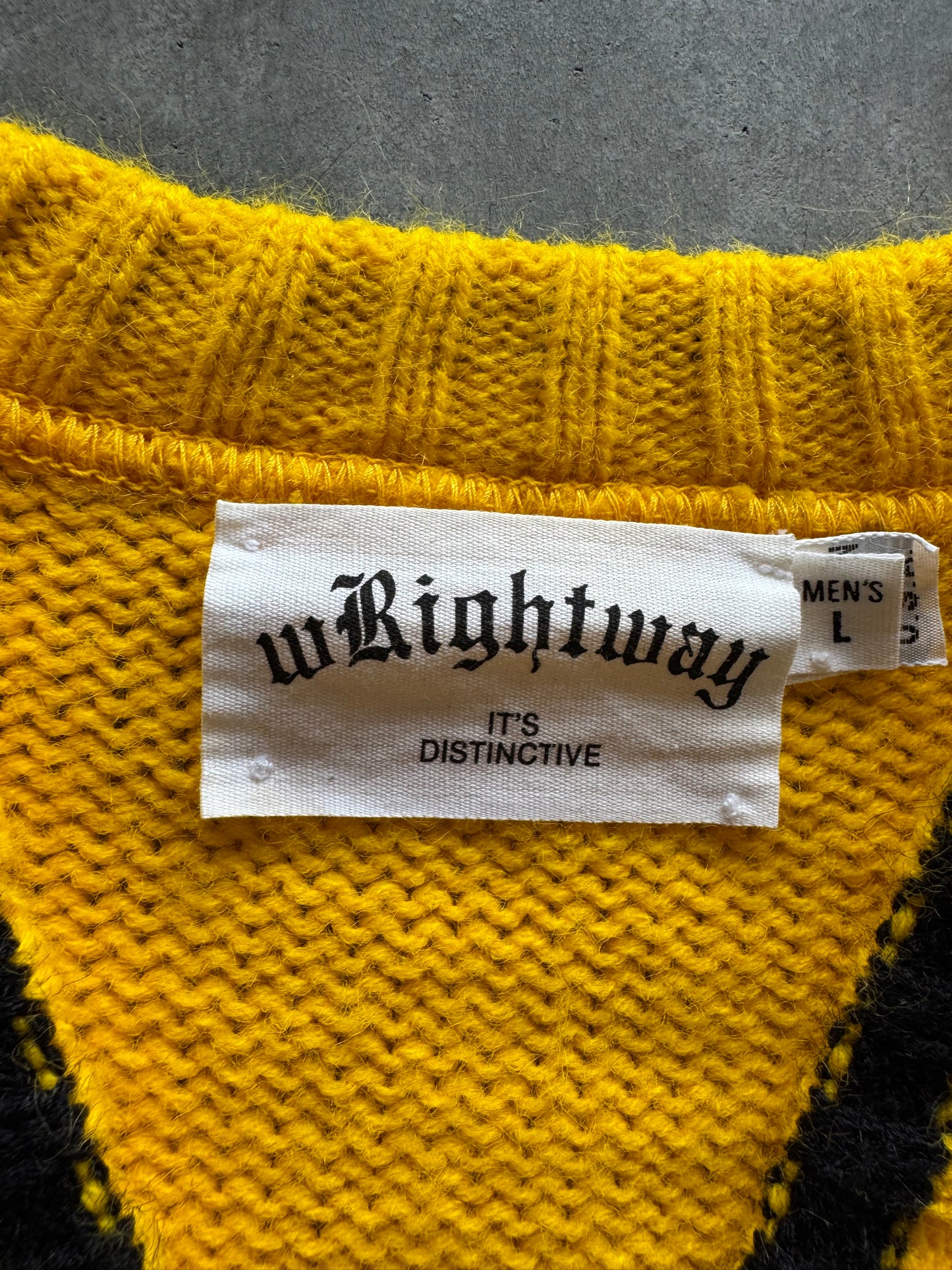 Vintage 80s Iowa Hawkeyes Sweater - L