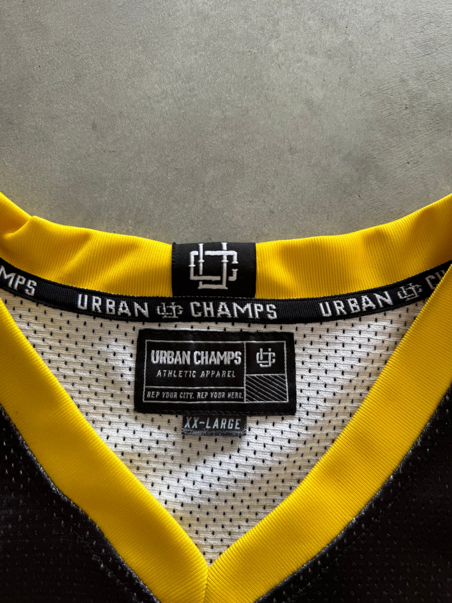 Iowa Hawkeyes Feuerbac Basketball Jersey - XXL