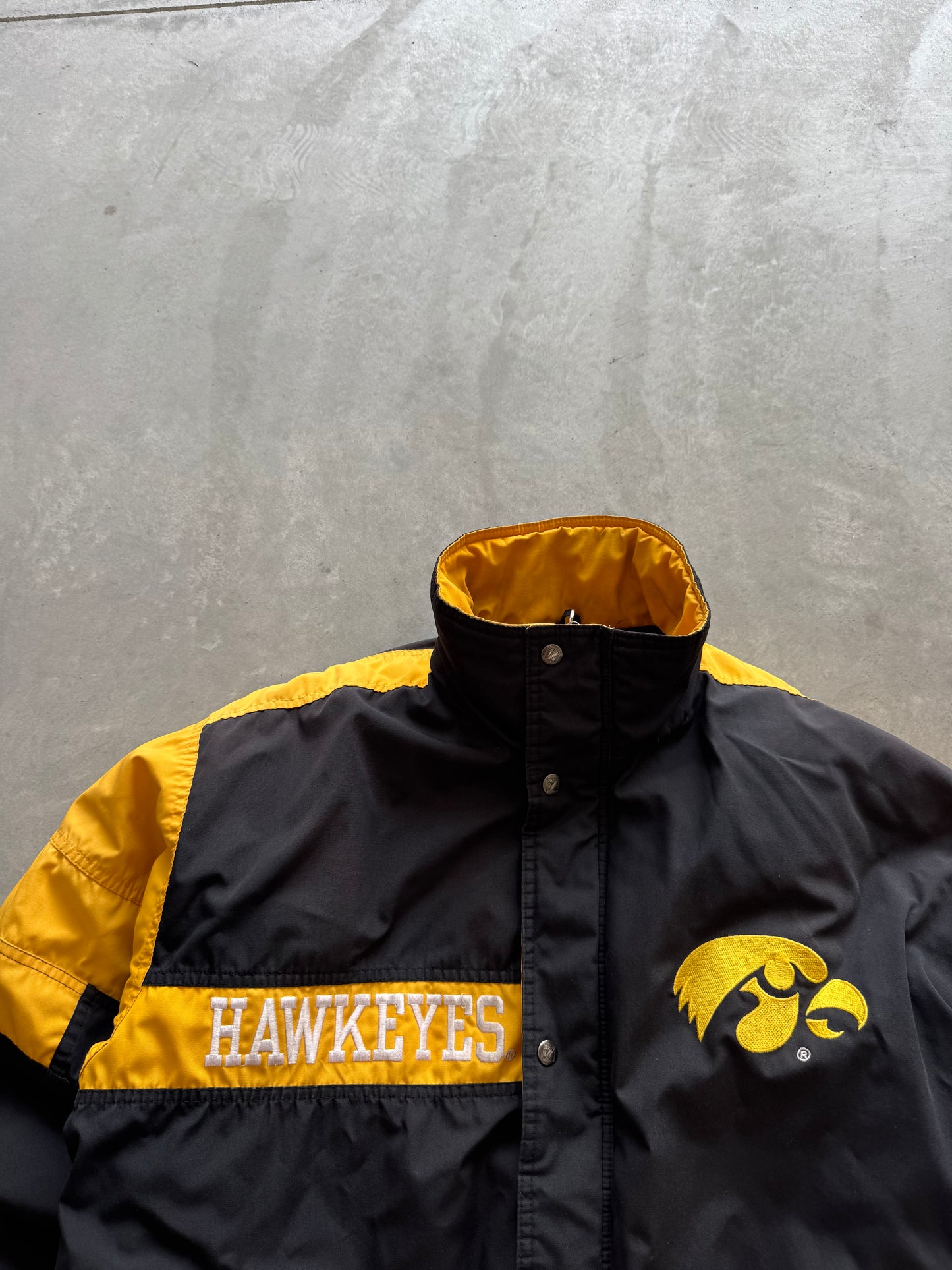 Vintage 90s Logo 7 Iowa Hawkeyes Coat - L