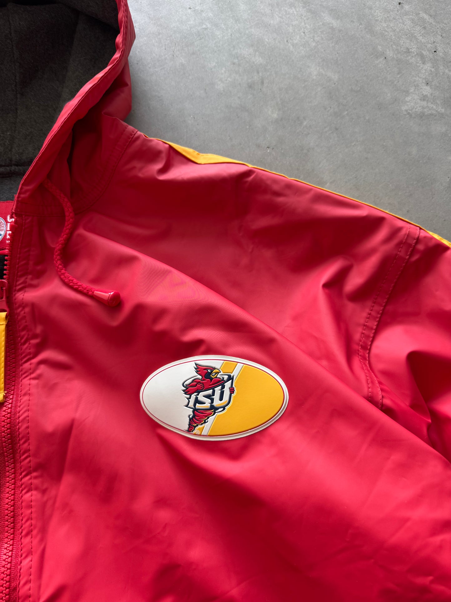 Vintage Iowa State Raincoat - L