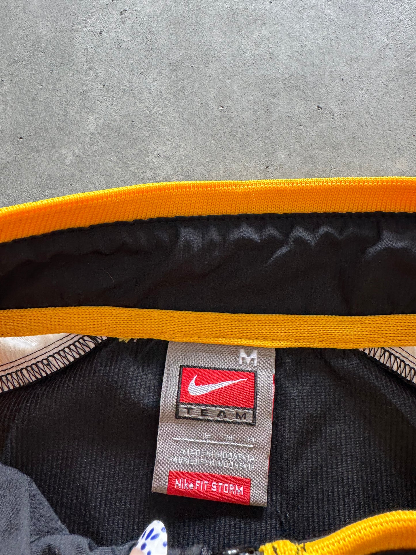 Vintage 90s Nike Iowa Hawkeyes Jacket - M