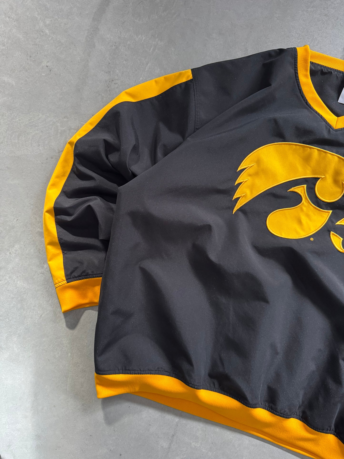 Vintage Iowa Hawkeyes Windbreaker - XL