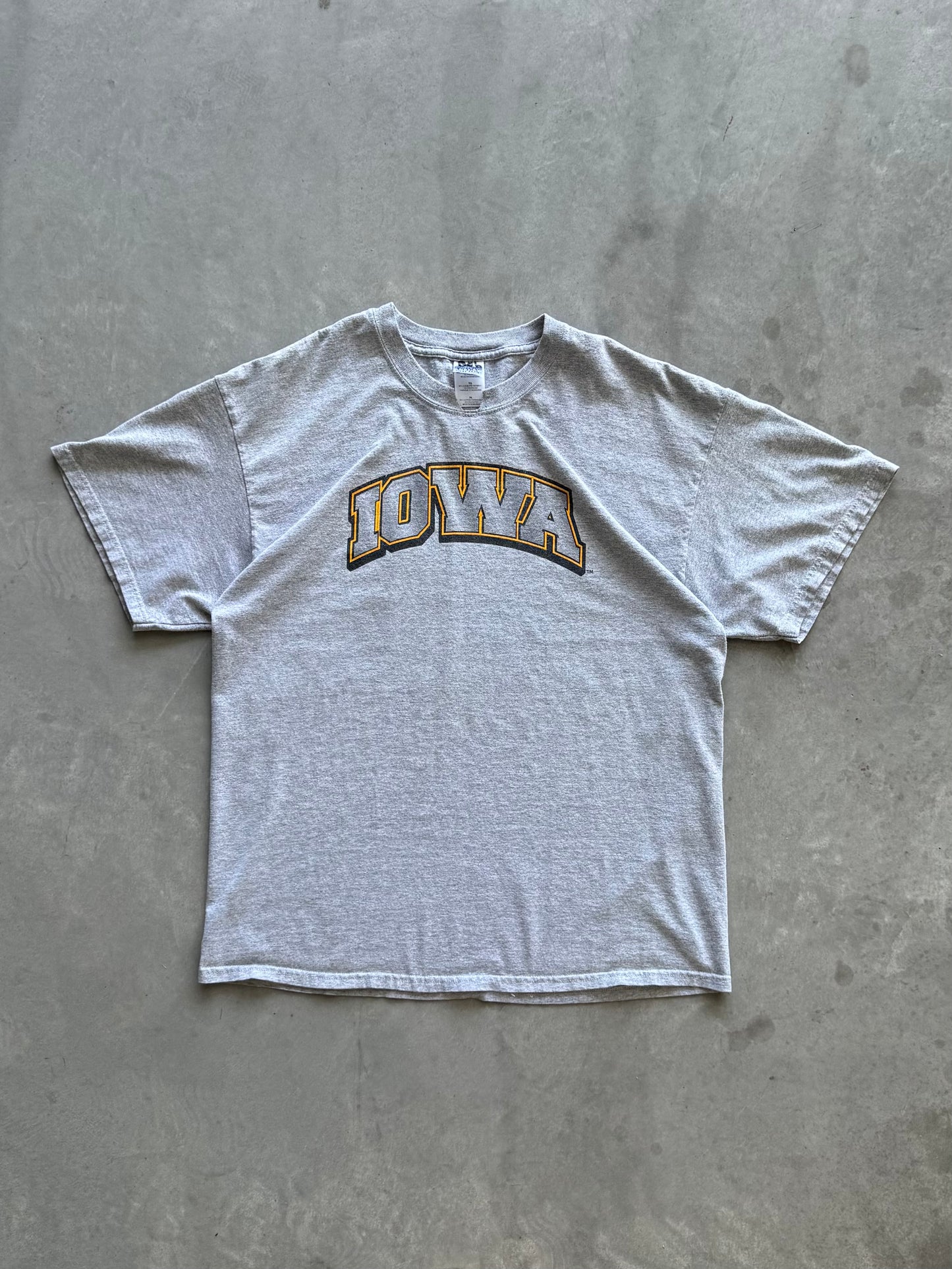Vintage Iowa Hawkeyes Tee - XL