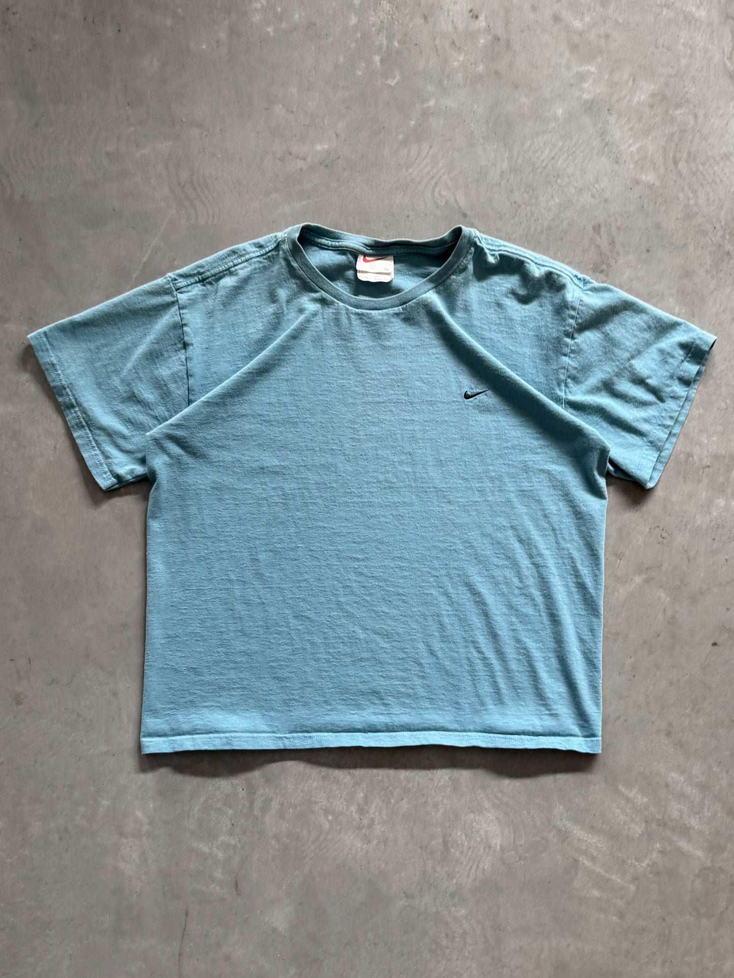 Vintage 90s Nike Tee - M/L