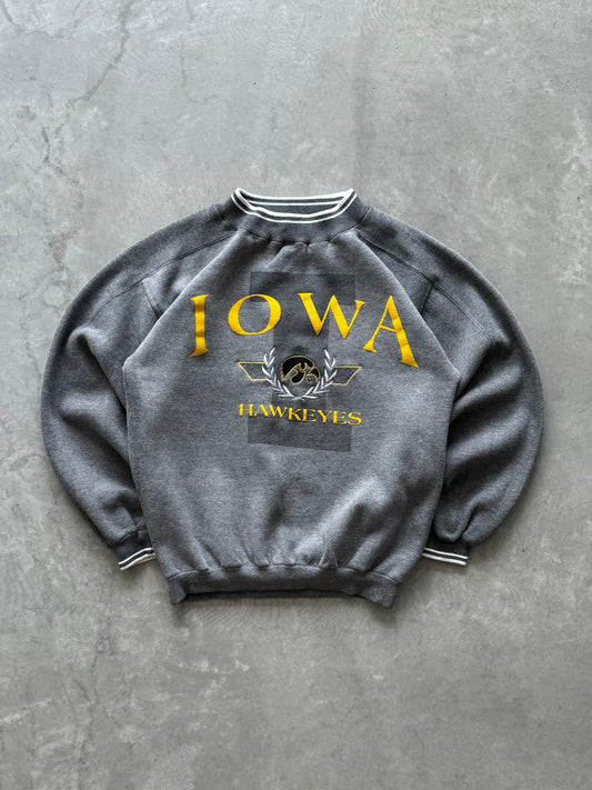 Vintage Iowa Hawkeyes Sweatshirt - M