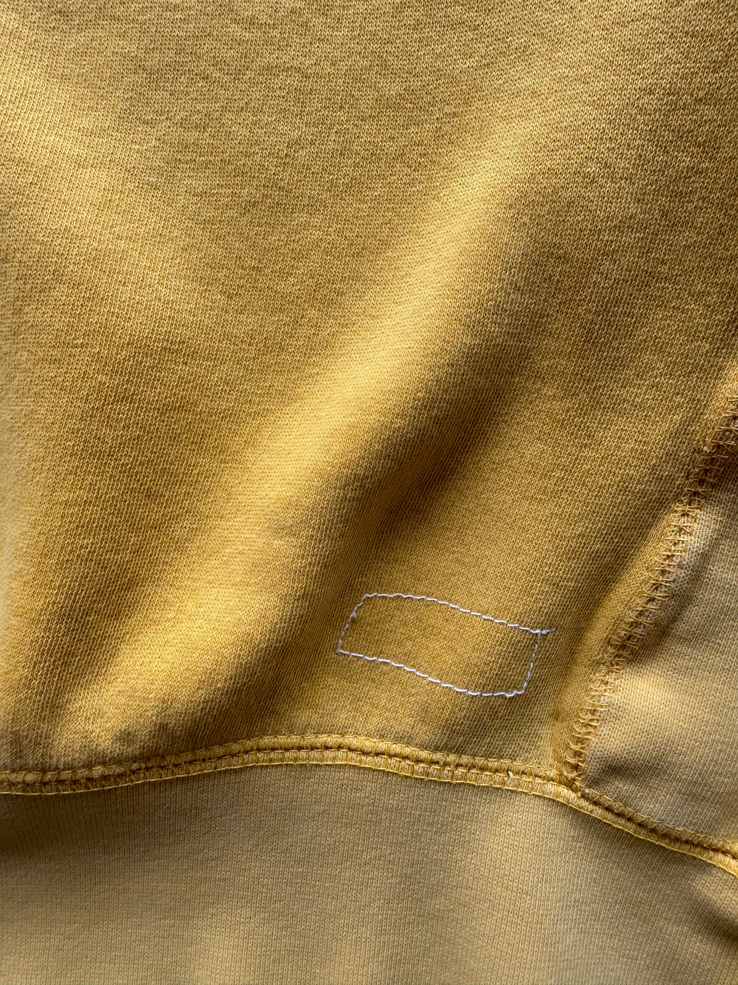 Vintage Iowa Hawkeyes Sweatshirt - L