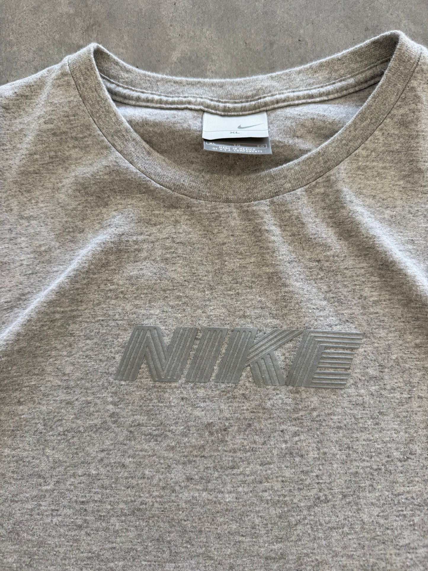 Vintage 00s Nike Tee - XL