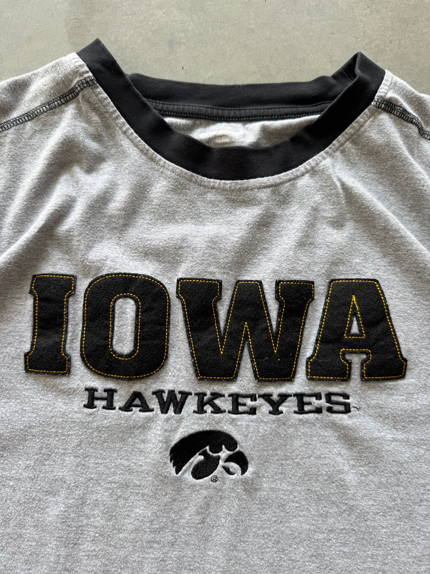Vintage Iowa Hawkeyes Tee - XL