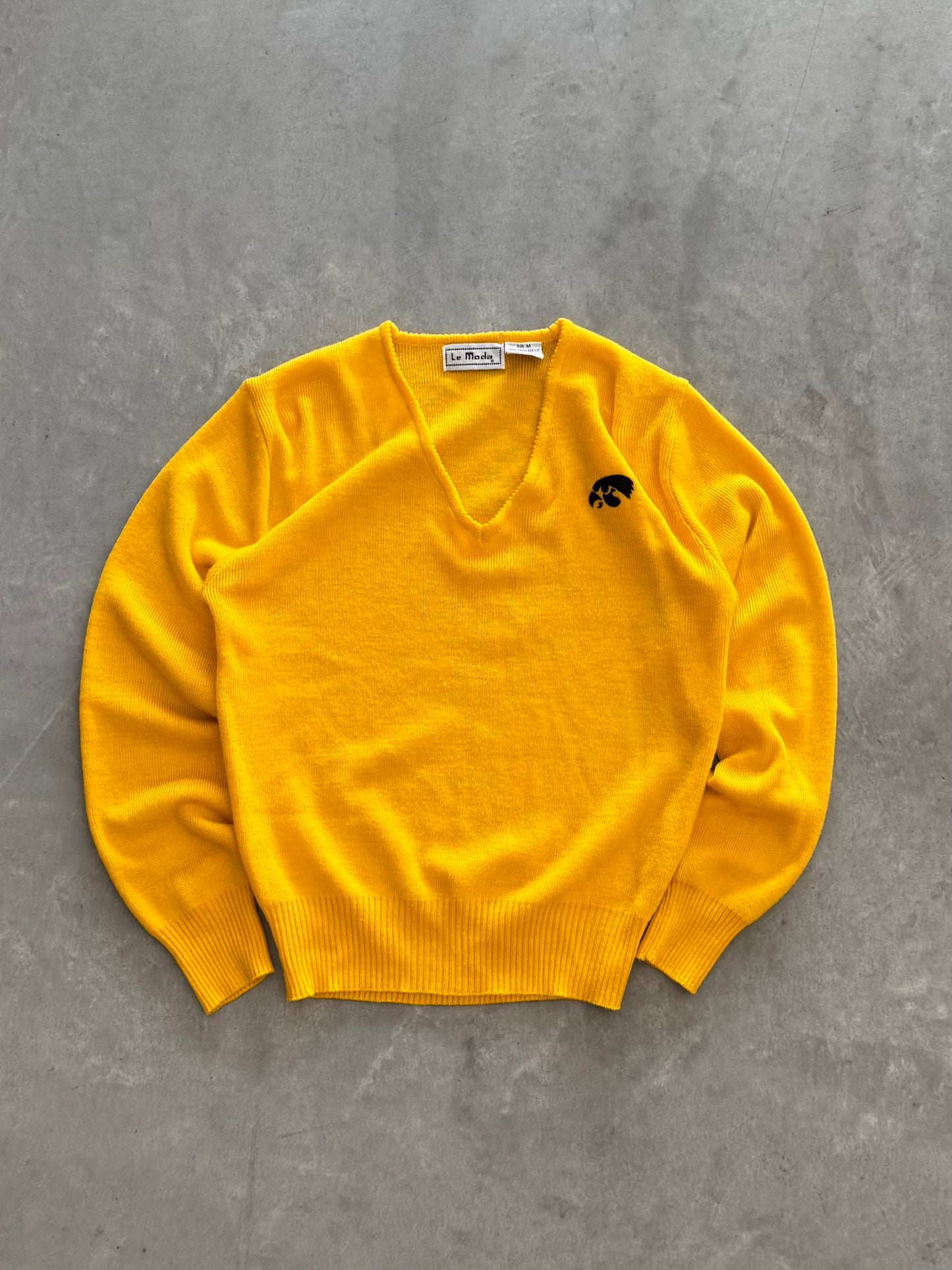 Vintage 80s Iowa Hawkeyes Women’s Sweater - M