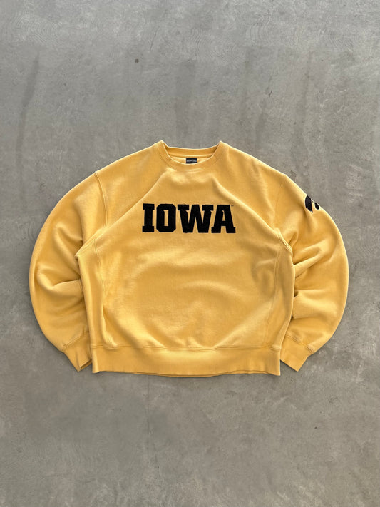 Vintage Iowa Hawkeyes Sweatshirt - L