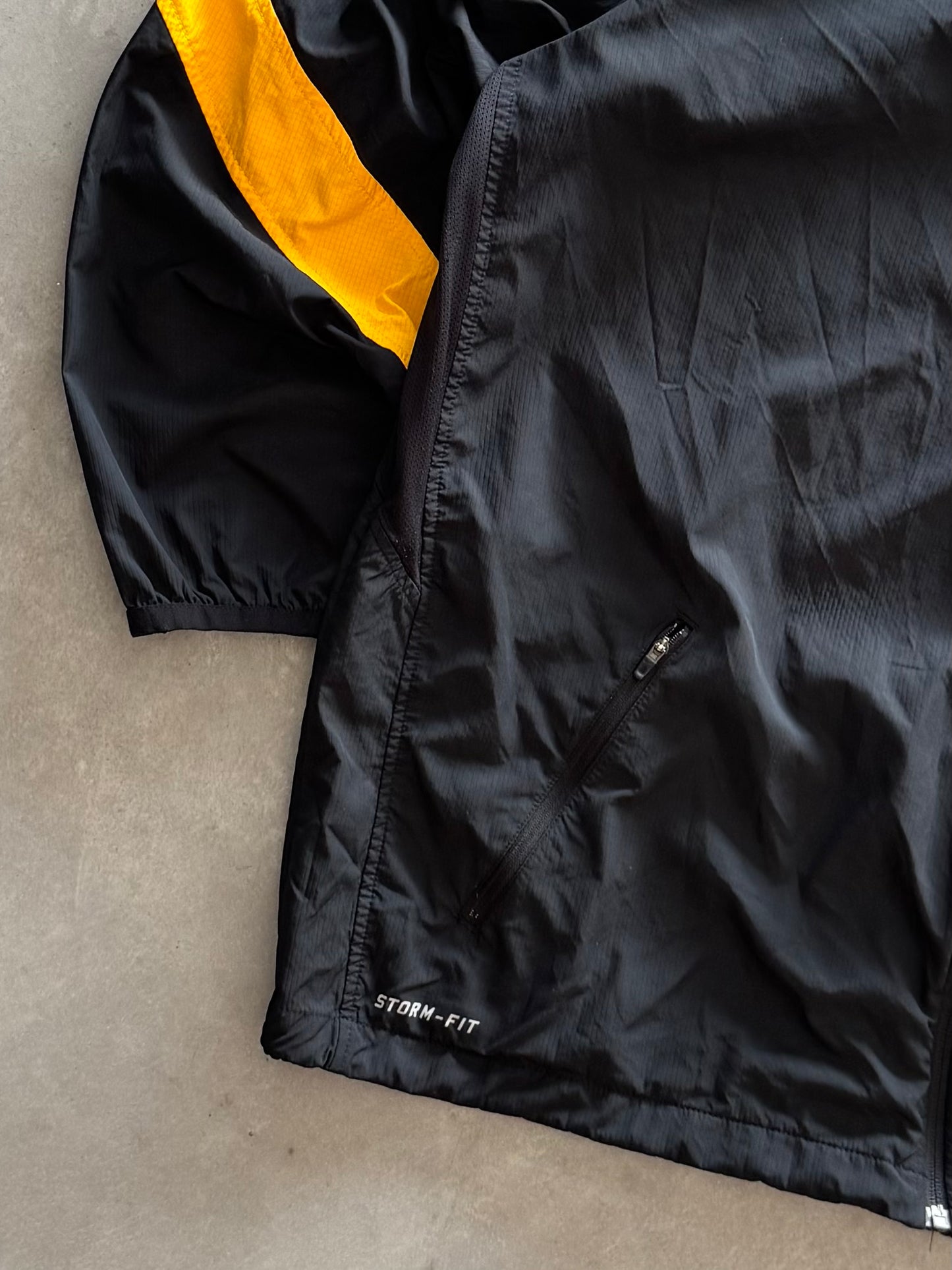 Iowa Hawkeyes Nike Jacket - XXL