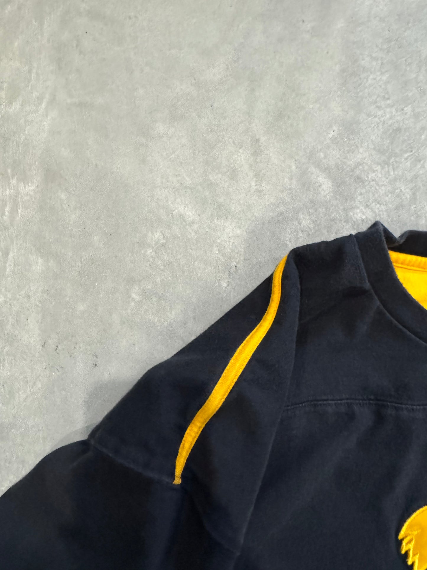 Vintage 90s Nike Iowa Hawkeyes Tee - XL
