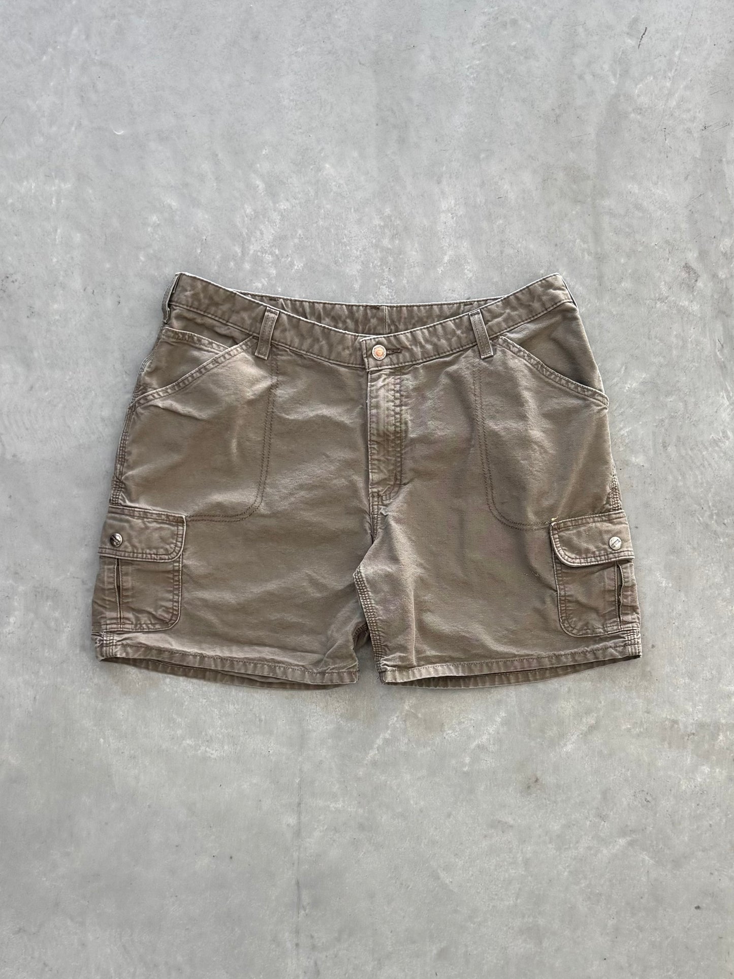 Vintage Cargo Carhartt Shorts - 35x6