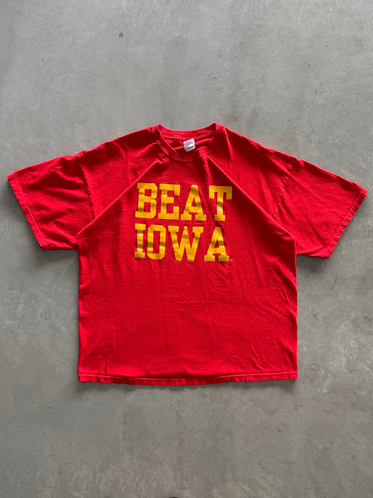 Vintage Beat Iowa Tee - XXL
