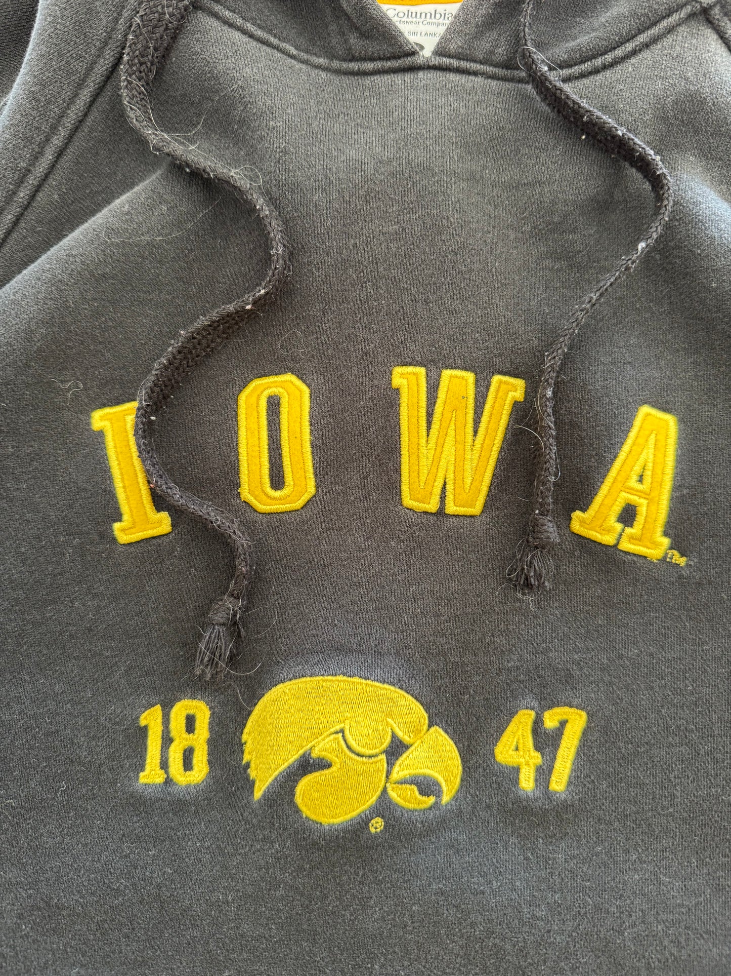 Vintage Iowa Hawkeyes Columbia Hoodie - S