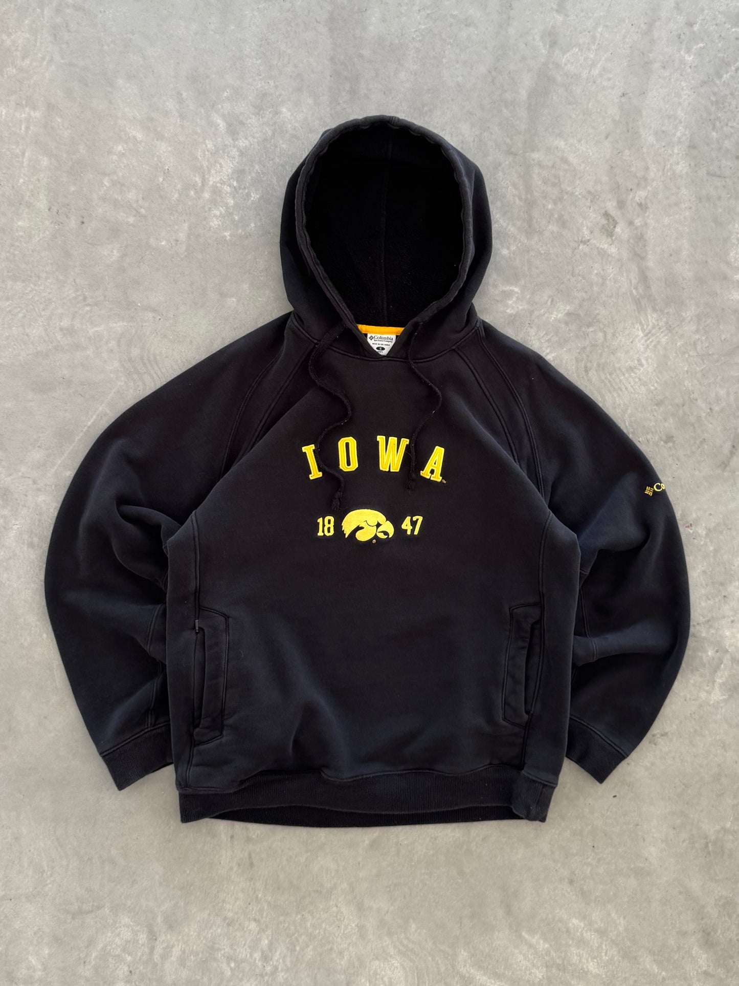 Vintage Iowa Hawkeyes Columbia Hoodie - S