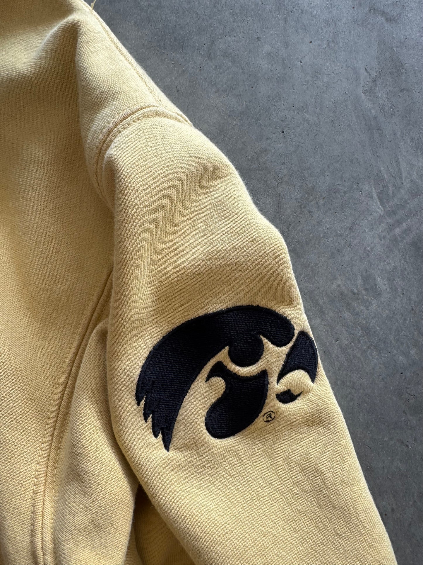 Vintage Iowa Hawkeyes Hoodie - S
