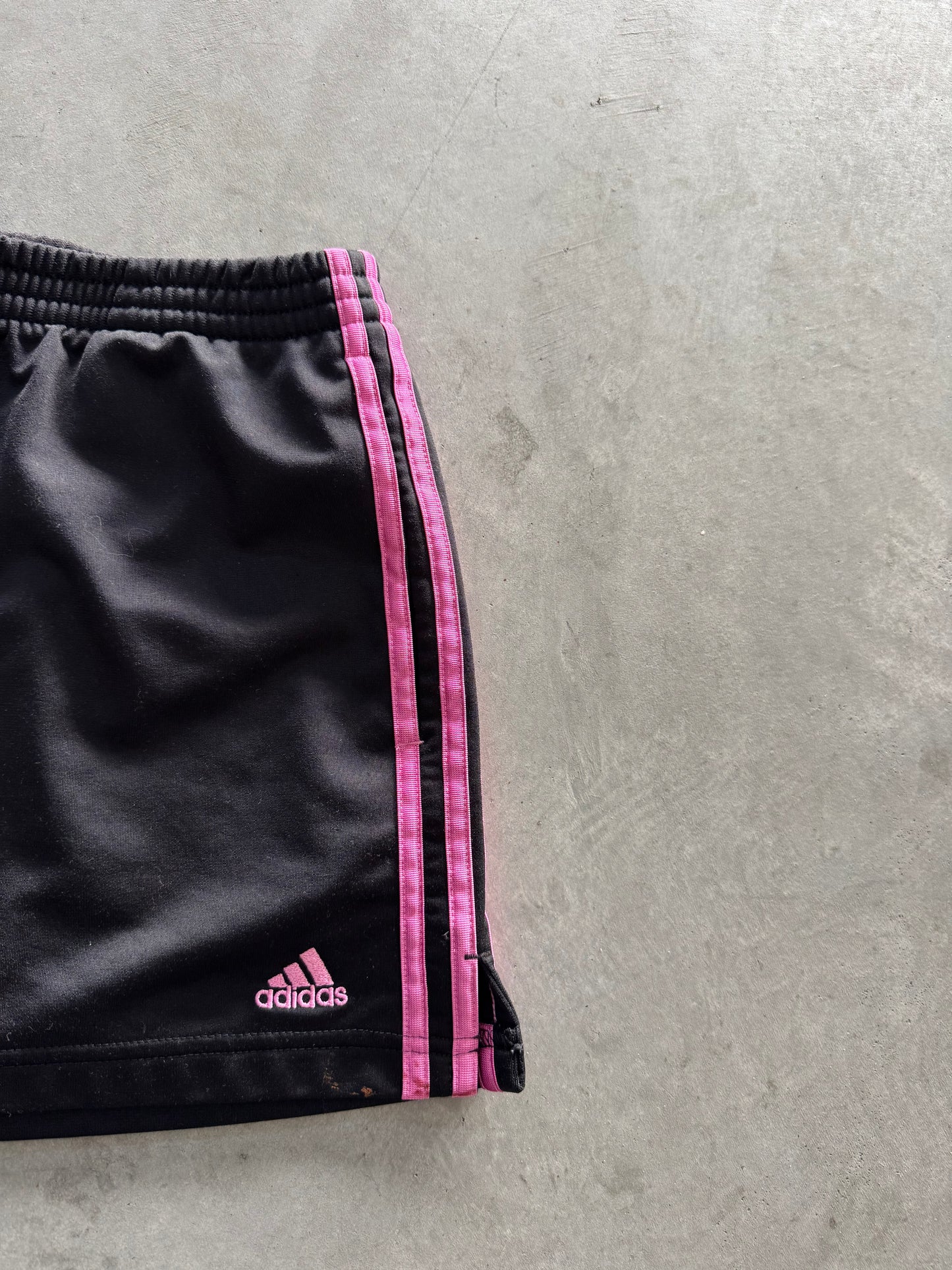 Vintage 00s Adidas Track Shorts - M