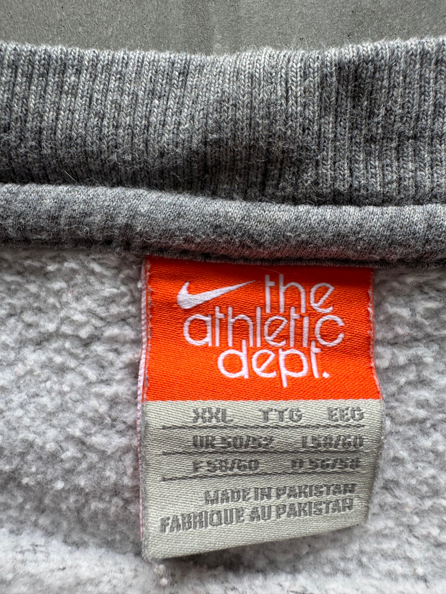 Vintage Nike Sweatshirt - XXL