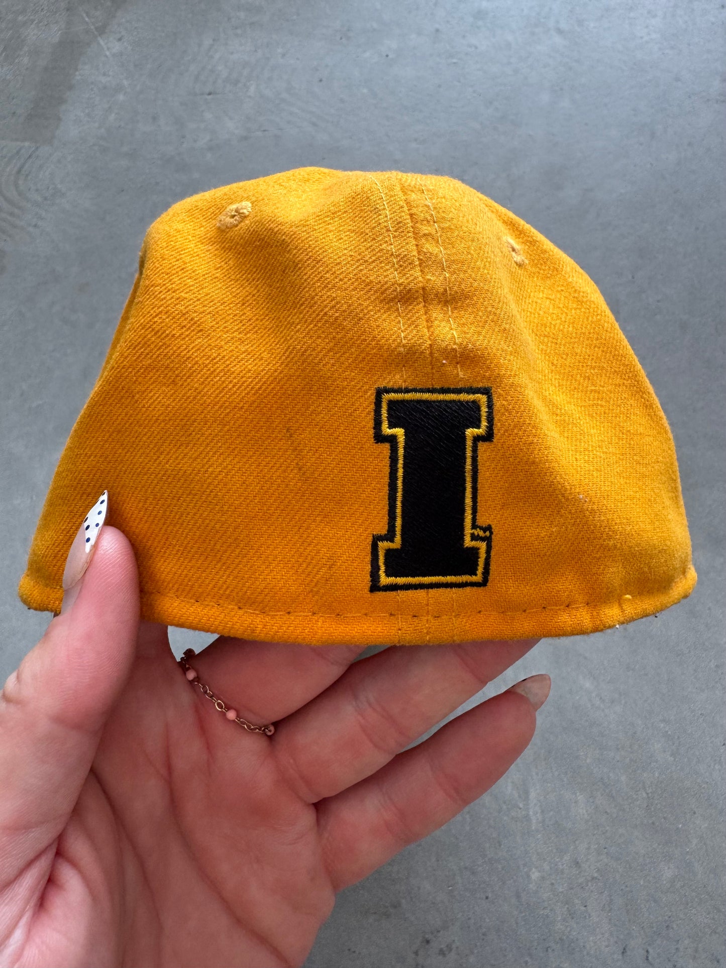 Iowa Hawkeyes Hat - 6 3/4