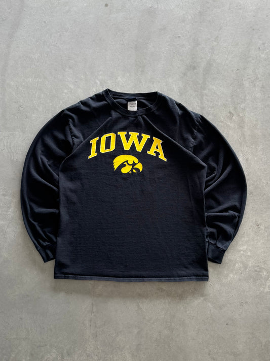 Vintage Iowa Hawkeyes Long Sleeve - L