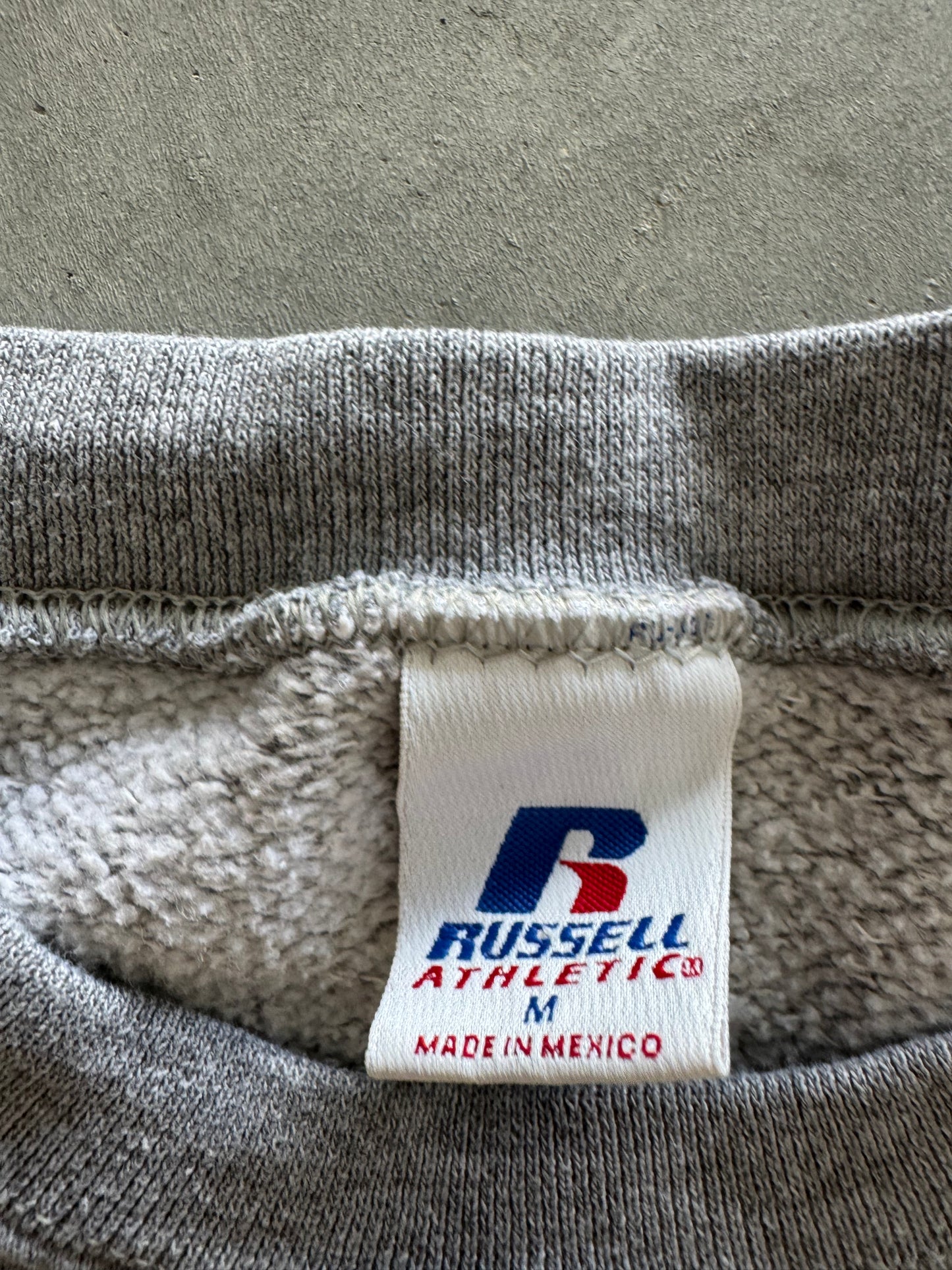 Vintage UNI Russell Sweatshirt - M