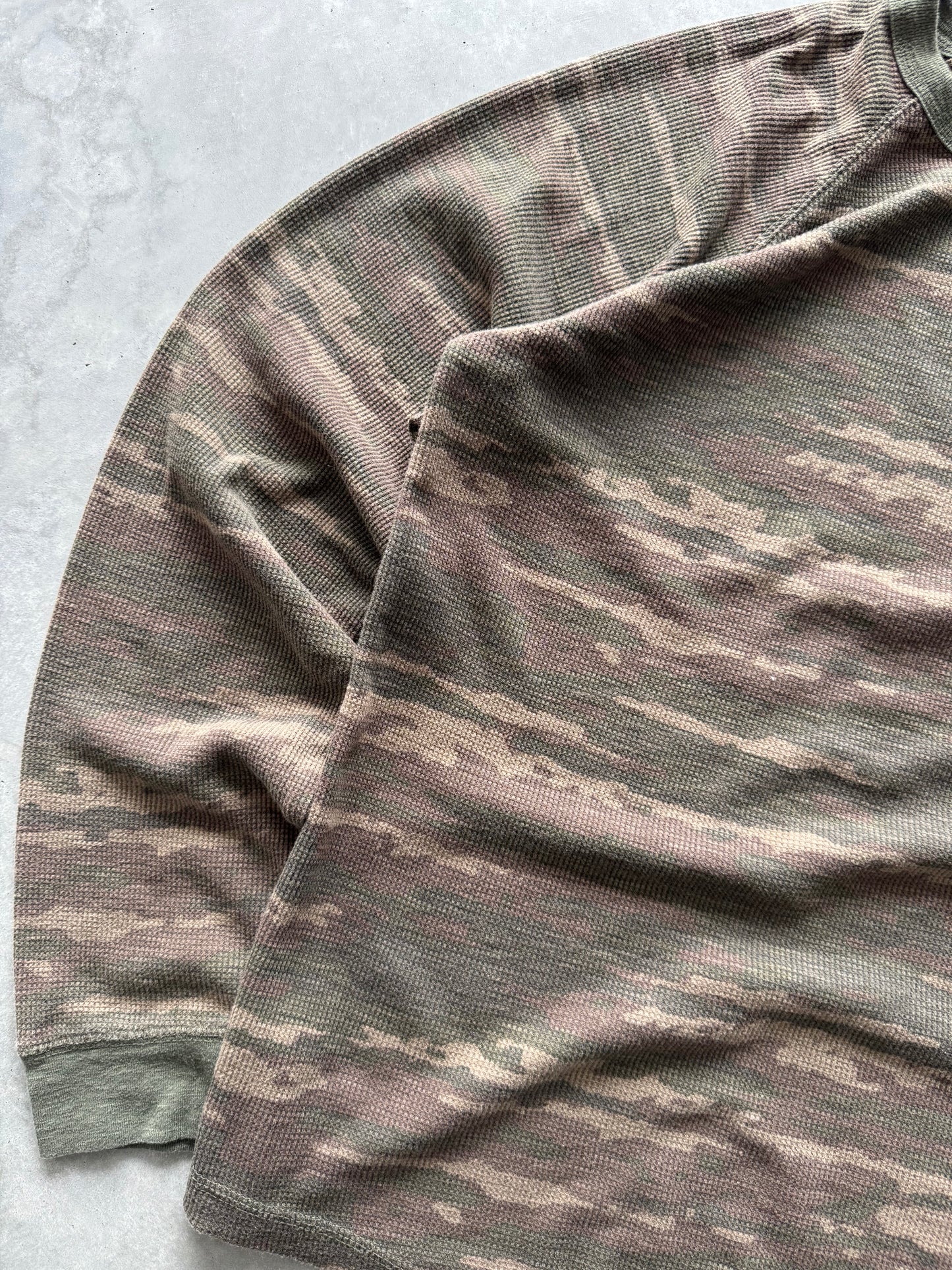 Camo Waffle Knit Longsleeve - XXL