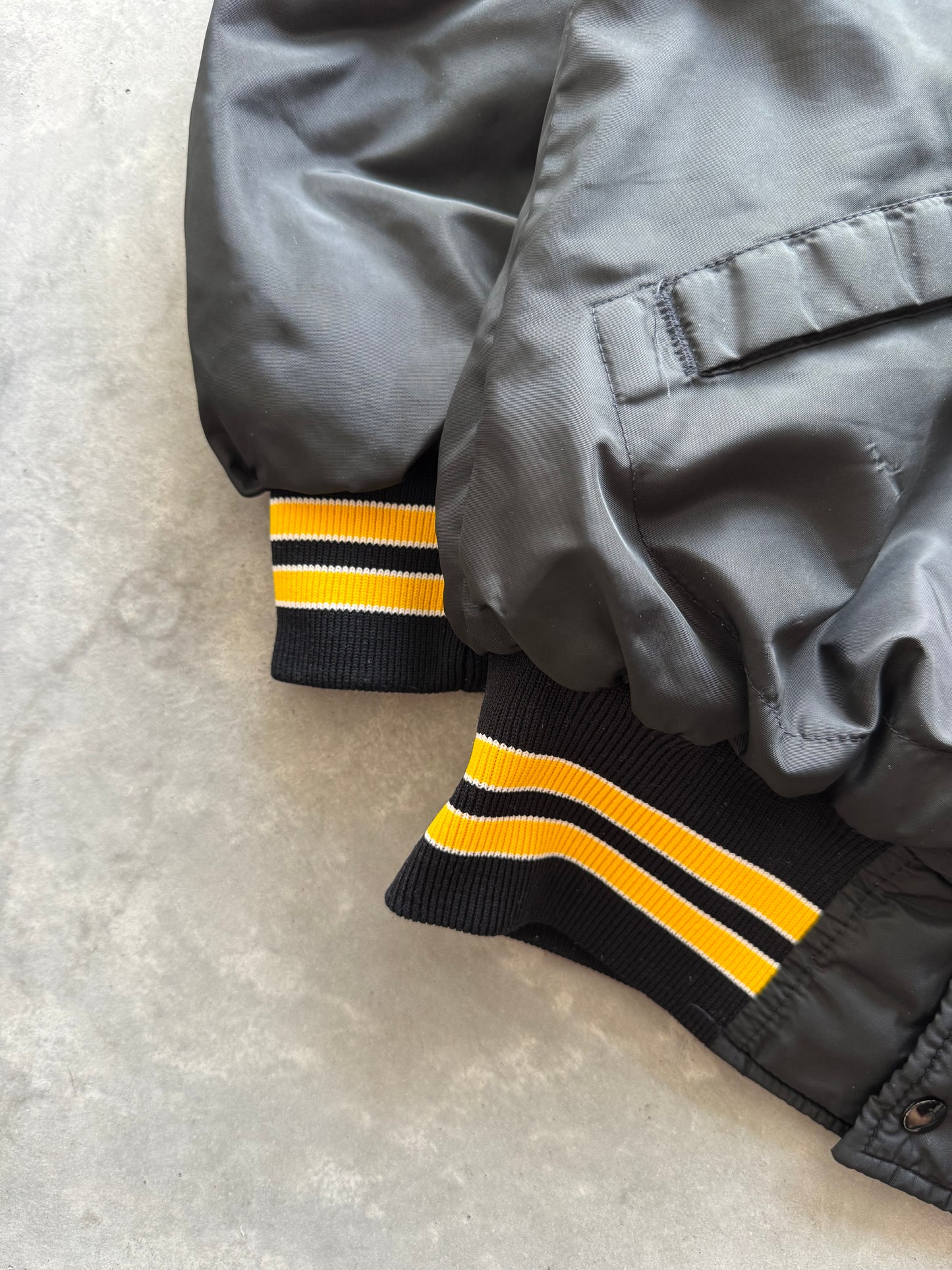 Vintage 70s/80s Iowa Hawkeyes Bomber Jacket - M