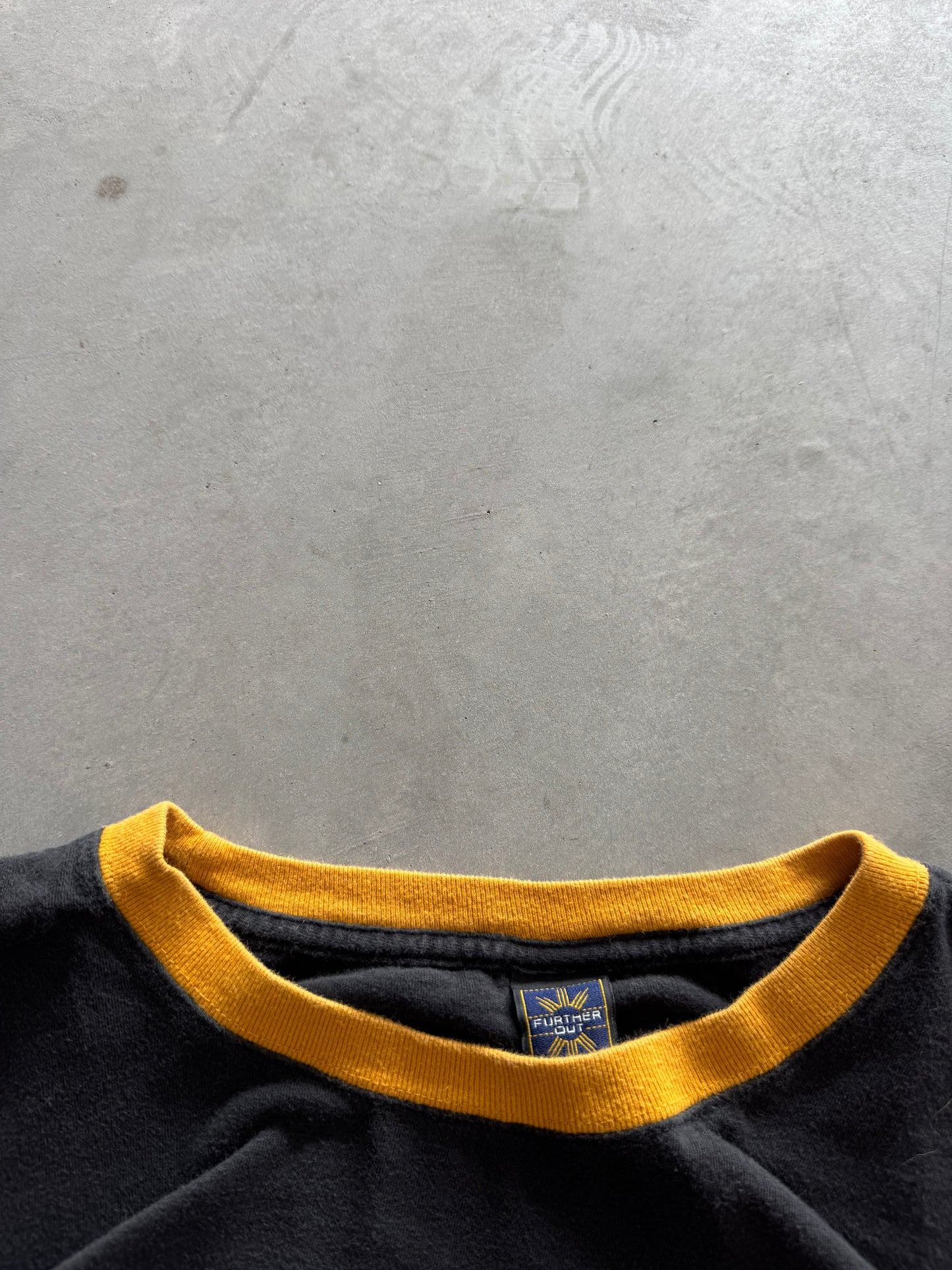 Vintage 90s Iowa Hawkeyes Football Tee - XL