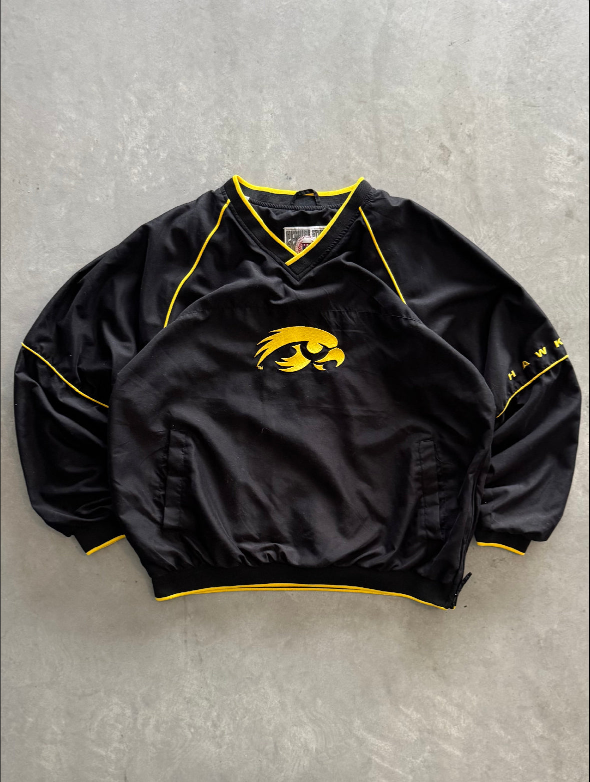 Vintage Iowa Hawkeyes Windbreaker - XXL