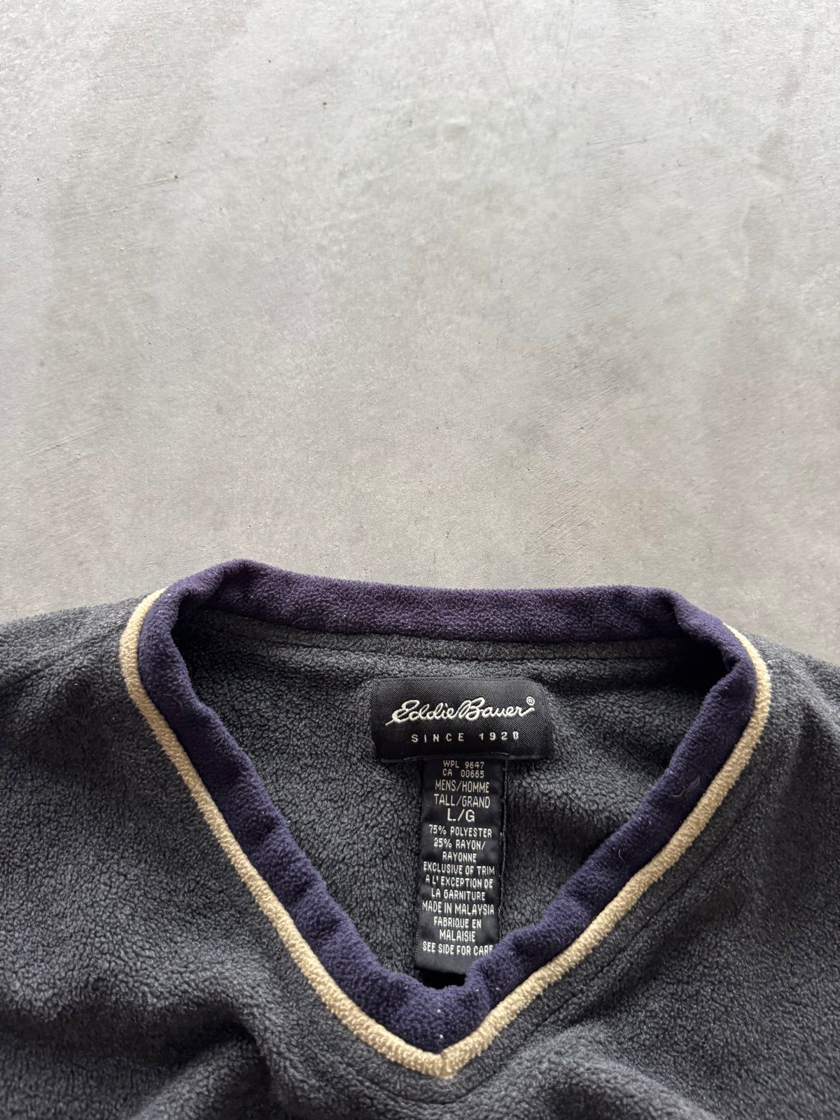 Vintage Eddie Bauer Fleece Sweatshirt - L