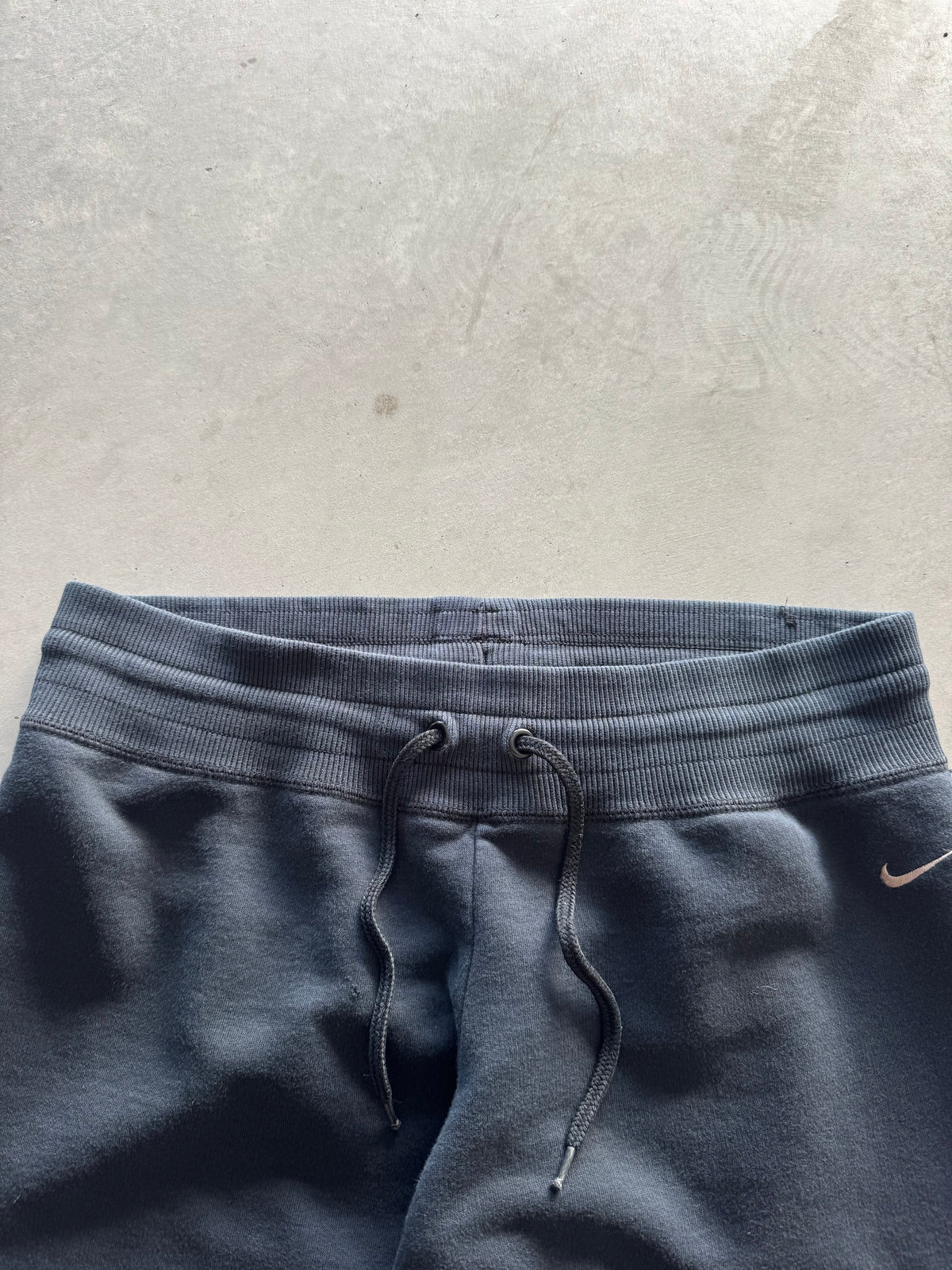 Vintage 00s Nike Women’s Sweatpants - M