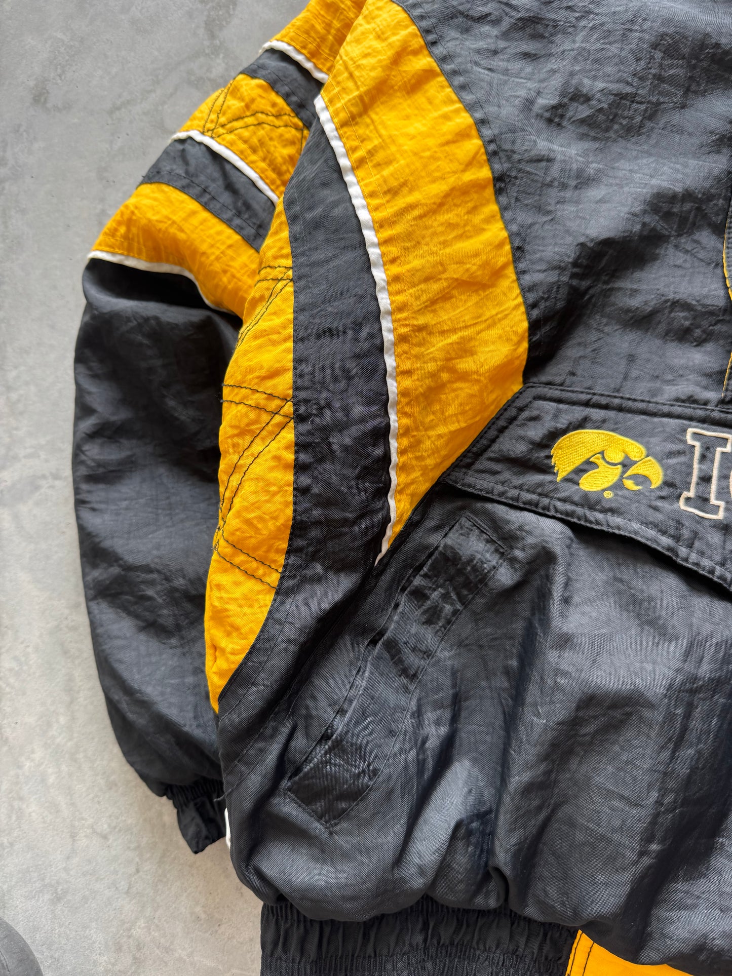 Vintage 90s Iowa Hawkeyes Starter Coat - S