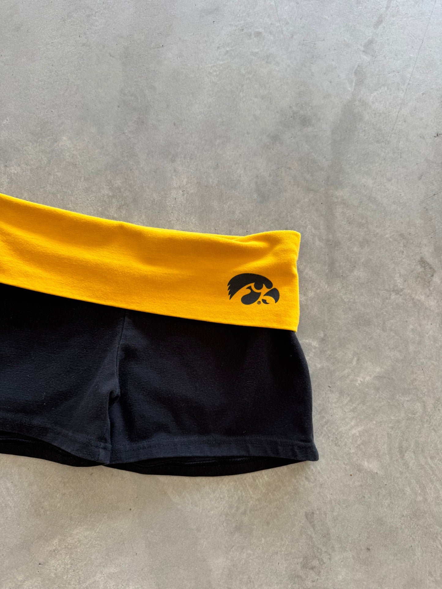 Vintage Iowa Hawkeyes Fold Over Mini Shorts - M