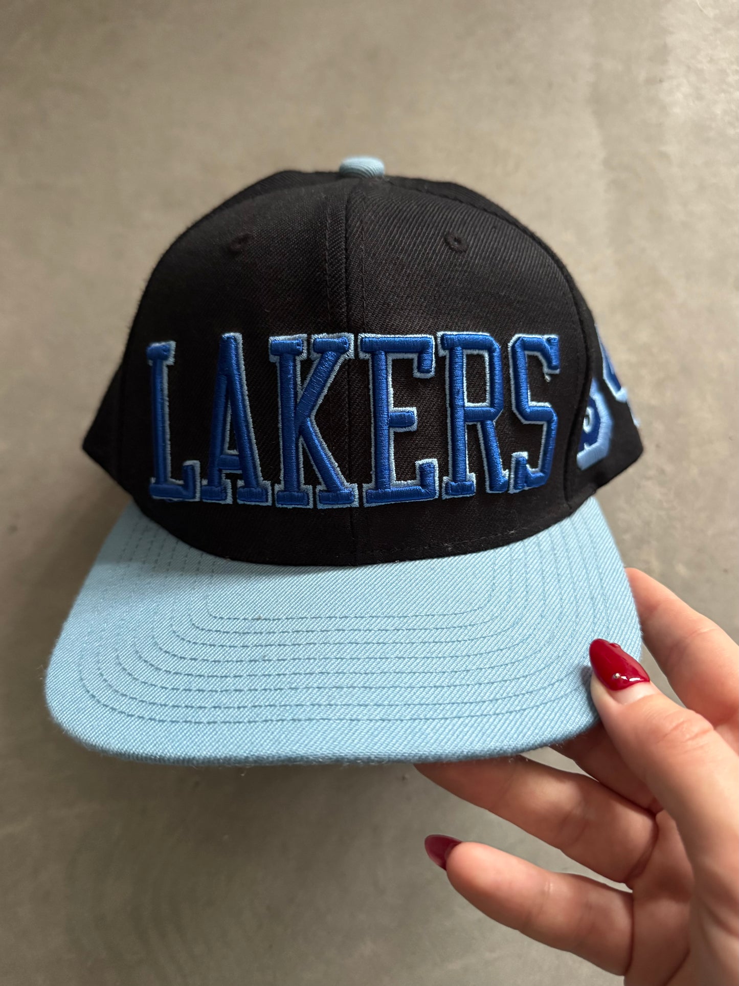 Los Angeles Lakers Hat