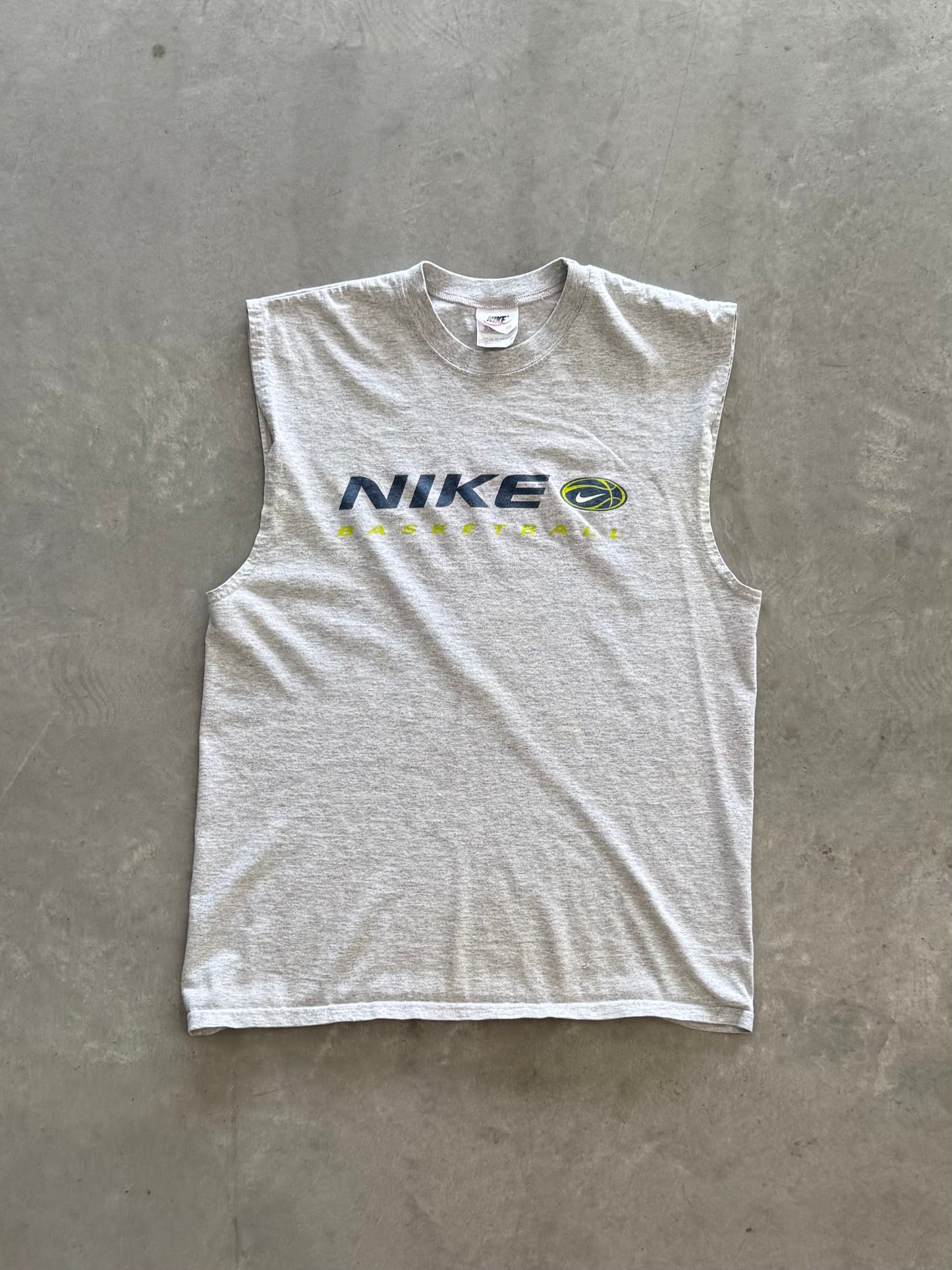 Vintage 90s Nike Cutoff Tee - M