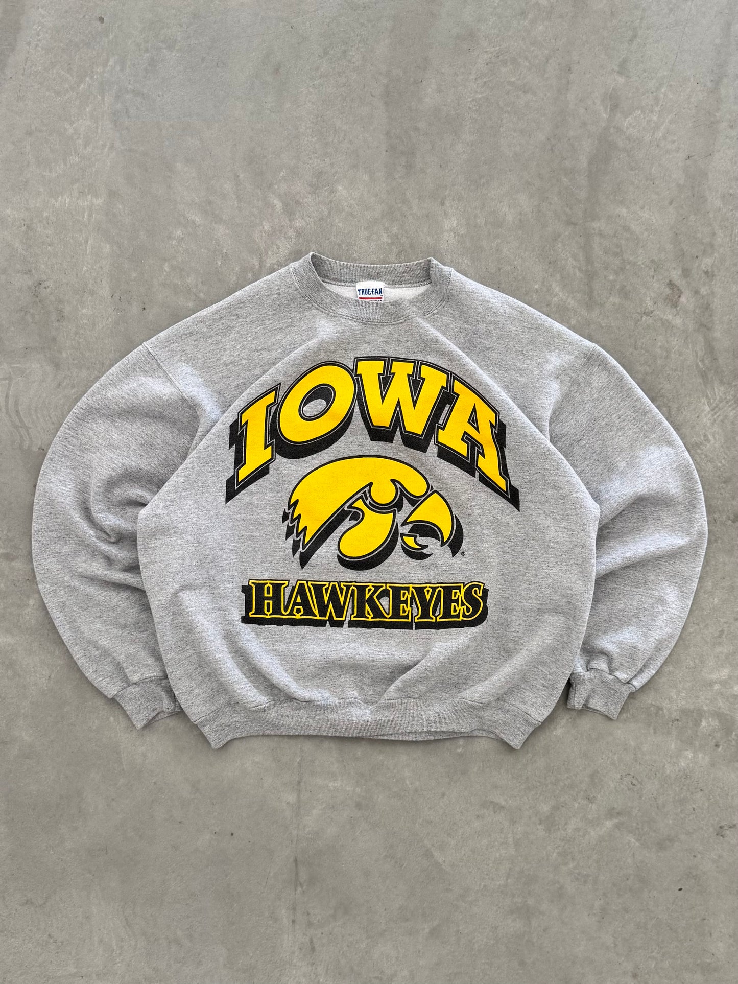 Vintage Iowa Hawkeyes Sweatshirt - M
