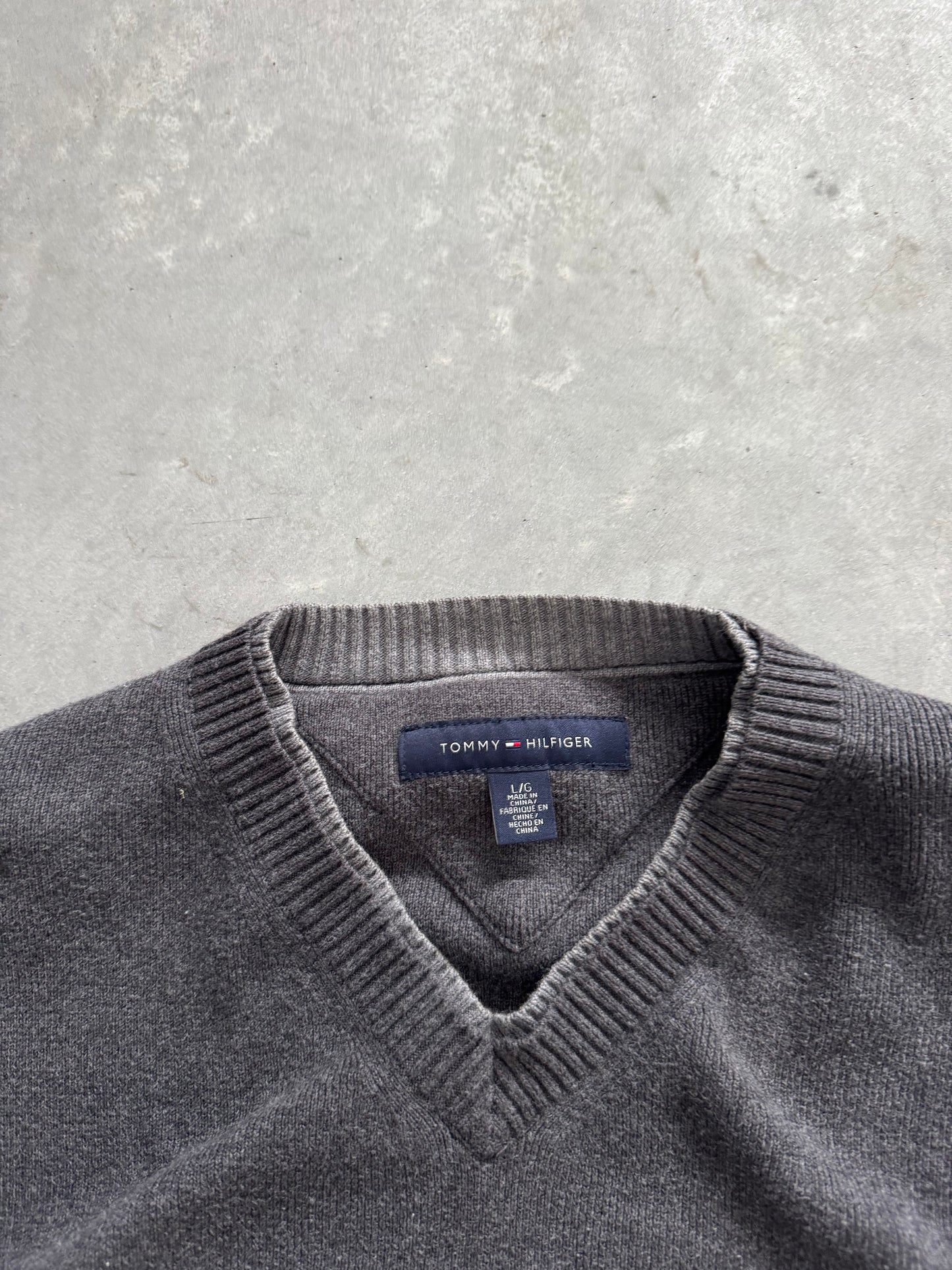 Vintage Tommy Hilfiger Sweater - L