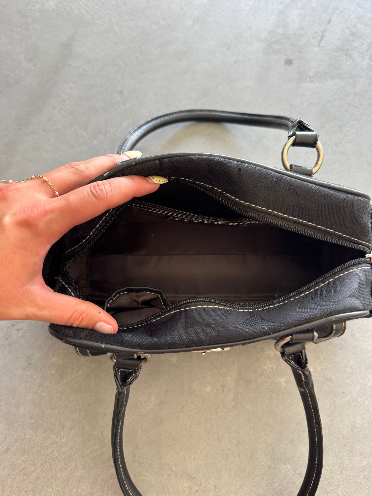Vintage Coach Hand Bag (not authentic)